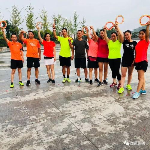 跑步吃瓜视频,解锁夏日运动新姿势